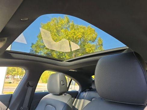 Used 2025 Mercedes-Benz CLA 250 image 22