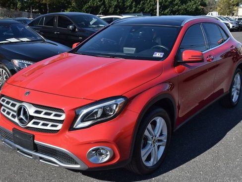 Used 2019 Mercedes-Benz GLA 250 4MATIC image 2