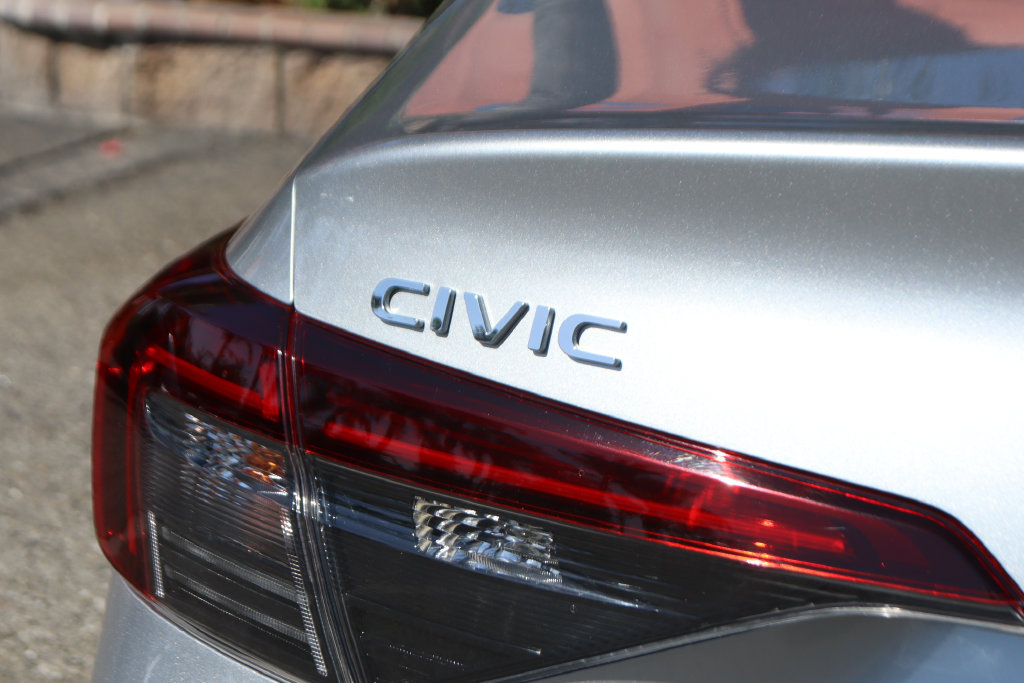 Used 2025 Honda Civic Sport image 42
