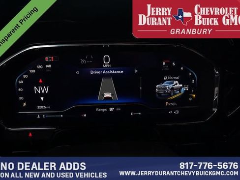 Used 2025 Chevrolet Silverado 2500 LT w/ Convenience Package AWD/4WD image 11