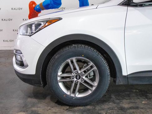 Used 2018 Hyundai Santa Fe Sport w/ 2.4L Value Package 02 image 15