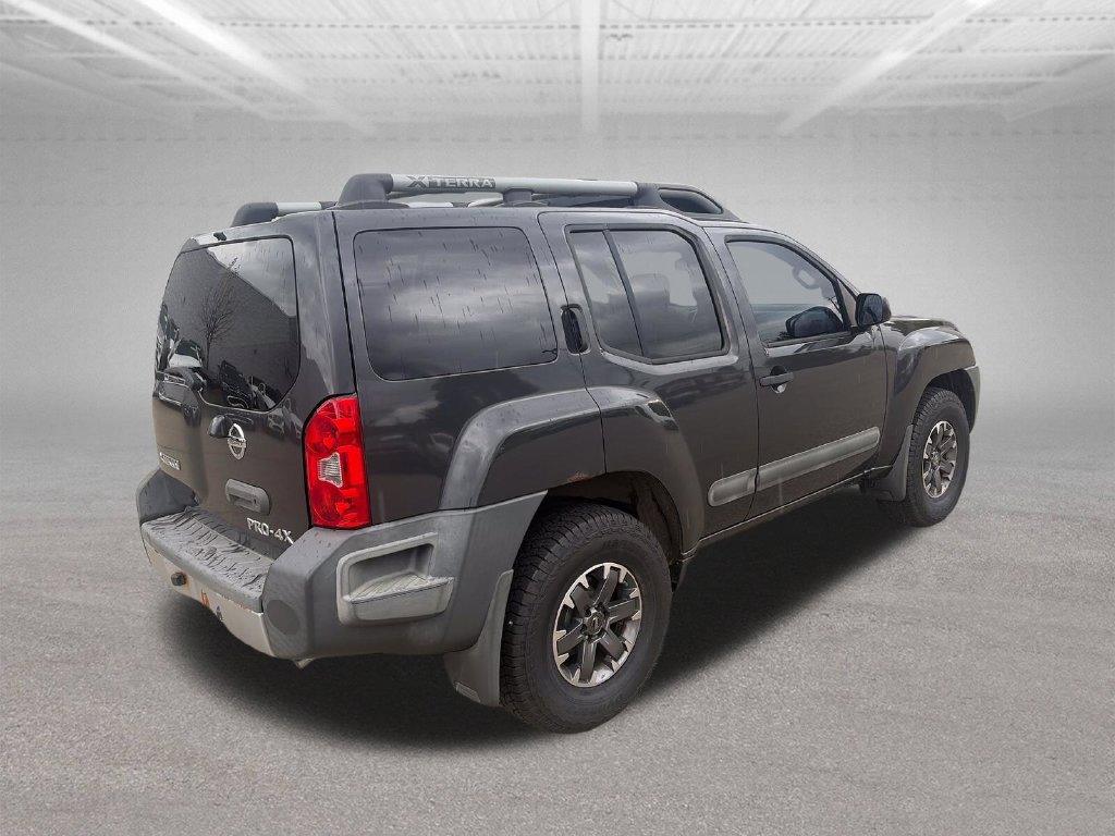 Used 2014 Nissan Xterra PRO-4X w/ Pro-4x Leather Package AWD/4WD image 5
