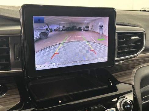 Used 2023 Ford Explorer Limited RWD image 33