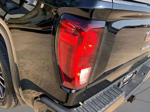Used 2022 GMC Sierra 1500 Elevation AWD/4WD image 29