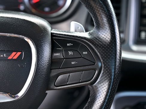 Used 2022 Dodge Challenger GT image 17