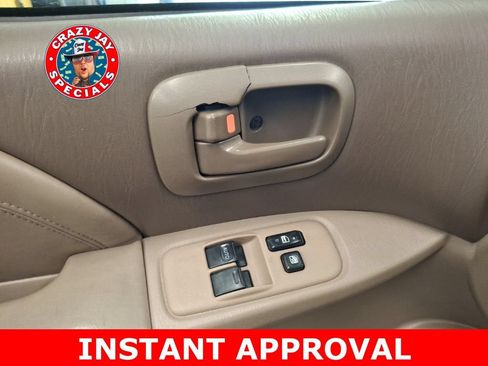 Used 1999 Toyota Sienna XLE FWD image 16