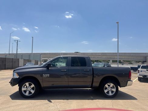 Used 2022 RAM 1500 Tradesman w/ Tradesman SXT Package AWD/4WD image 12
