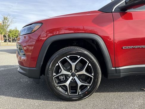 New 2026 Jeep Compass Limited w/ Sun, Sound & Navigation Group image 9