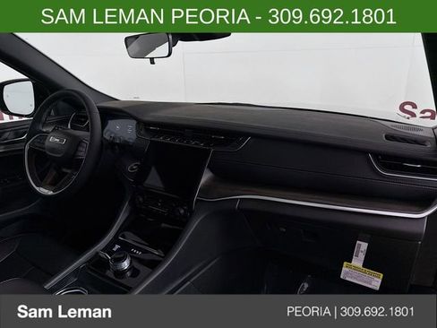 New 2025 Jeep Grand Cherokee Limited image 29