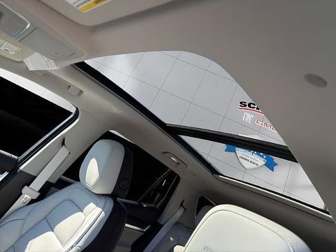 New 2026 GMC Terrain Denali w/ LPO, Floor Liner Package image 24