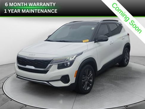 Used 2023 Kia Seltos S FWD image 1