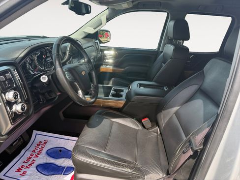 Used 2016 Chevrolet Silverado 1500 LTZ w/ Sport Package AWD/4WD image 9