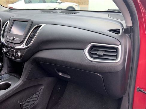 Used 2018 Chevrolet Equinox LT image 15