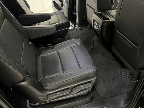 Used 2021 GMC Yukon XL Denali AWD/4WD image 76