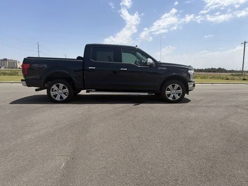 Used 2019 Ford F150 Lariat w/ Equipment Group 502A Luxury AWD/4WD image 6