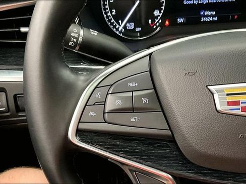 Used 2025 Cadillac XT5 Premium Luxury FWD image 27