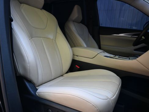 Used 2024 INFINITI QX60 Luxe FWD image 36