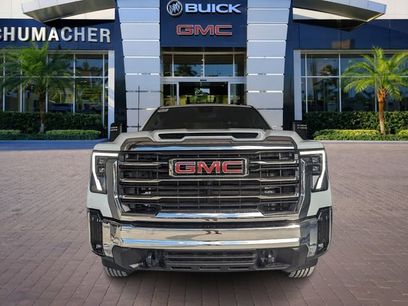 New 2025 GMC Sierra 2500 SLE w/ SLE Convenience Package