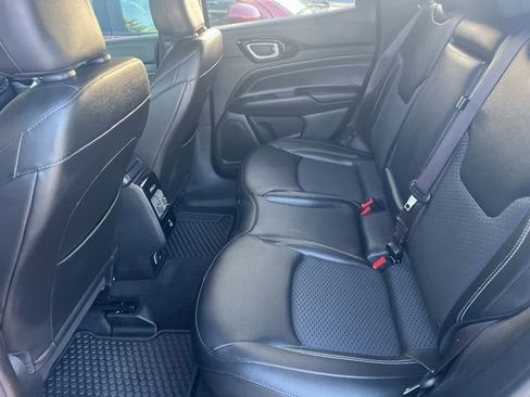 Used 2023 Jeep Compass Altitude w/ Convenience Group image 3