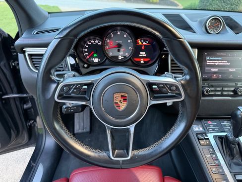 Used 2018 Porsche Macan S AWD/4WD image 13