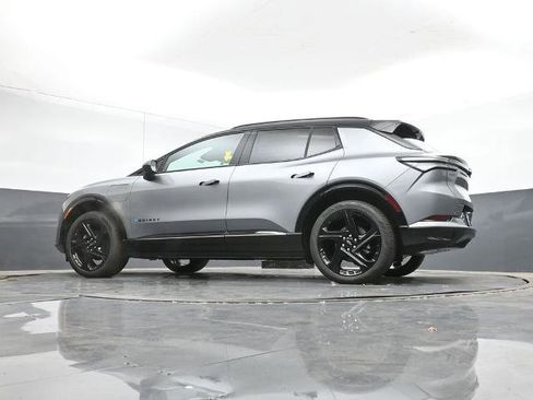 New 2026 Chevrolet Equinox EV RS image 13