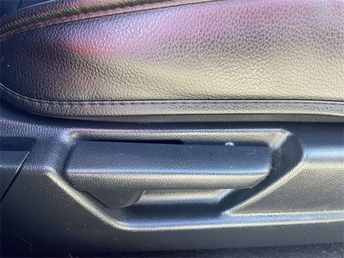 Used 2018 Honda Fit LX image 25