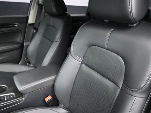 Certified 2024 Honda Civic Touring image 18