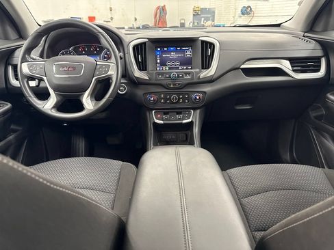Used 2024 GMC Terrain SLE w/ Driver Convenience Package AWD/4WD image 17