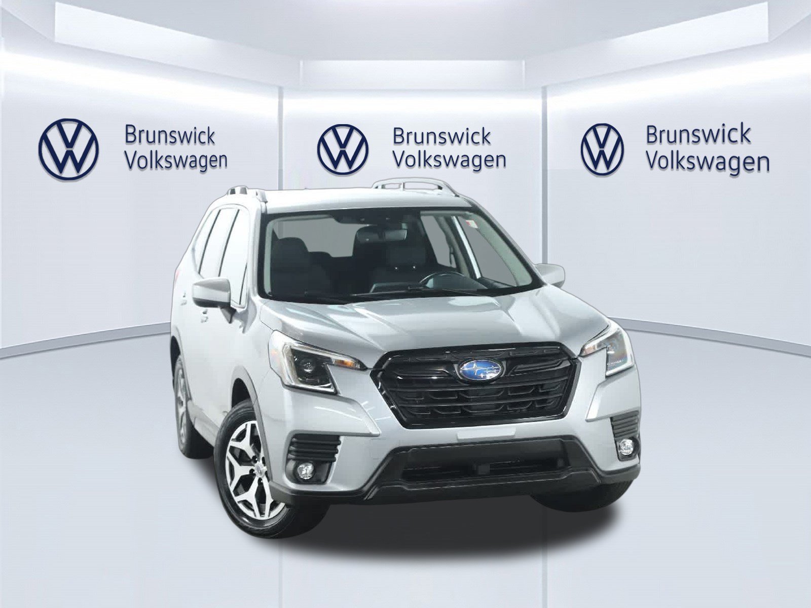Certified 2024 Subaru Forester Premium AWD/4WD image 2