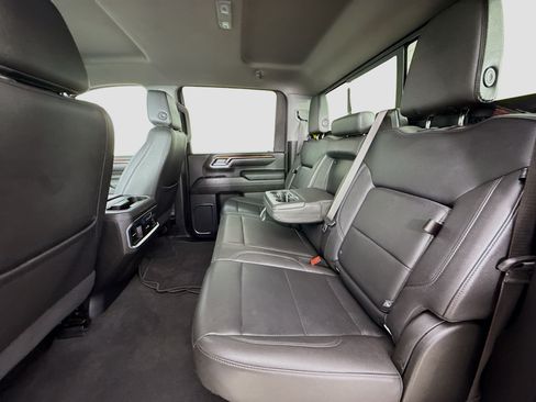 Used 2024 GMC Sierra 3500 SLT w/ SLT Premium Package RWD image 26