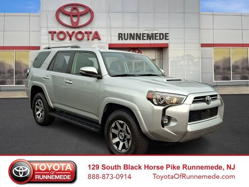 Certified 2023 Toyota 4Runner TRD Off-Road Premium w/ Off Road Premium Plus Package AWD/4WD image 1