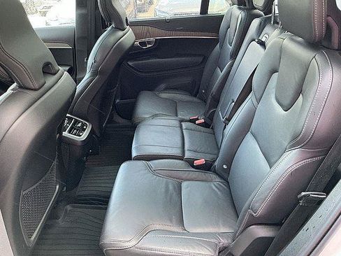 Certified 2023 Volvo XC90 B6 Ultimate w/ Protection Package Premier AWD/4WD image 14