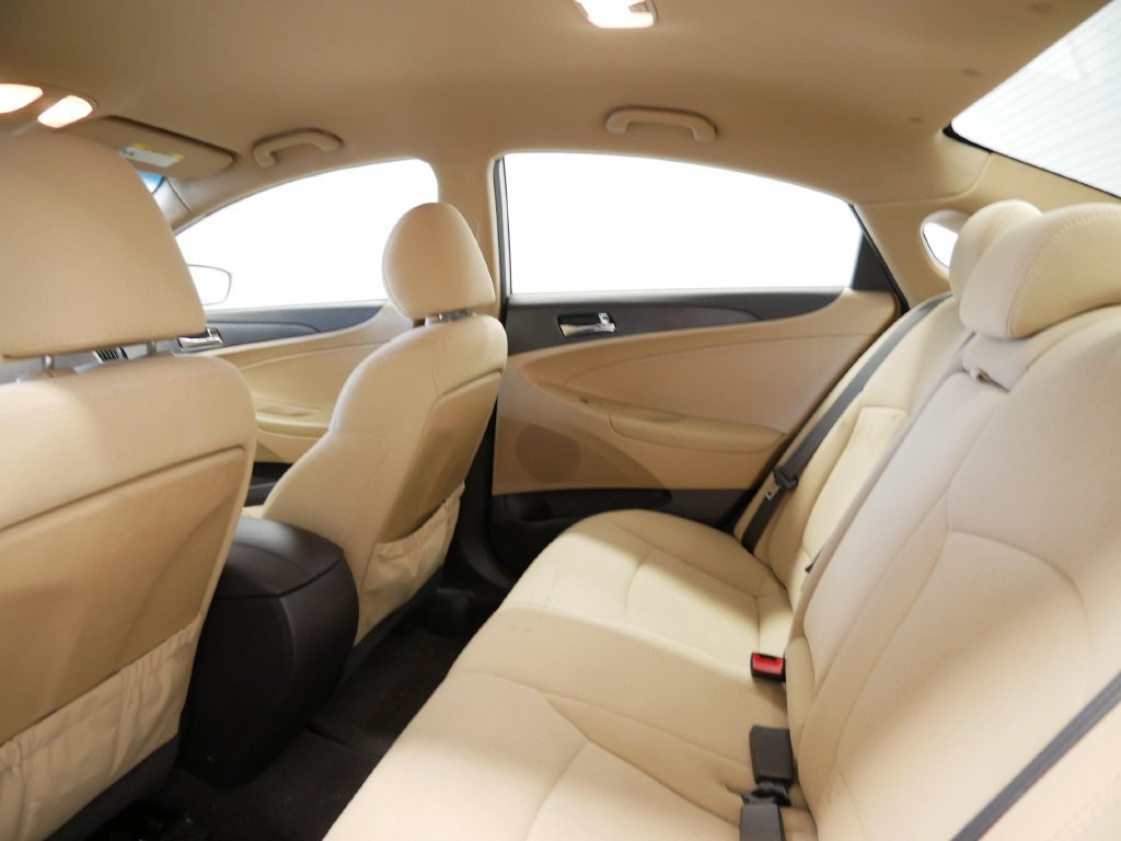Used 2013 Hyundai Sonata GLS w/ Popular Equipment Pkg FWD image 16