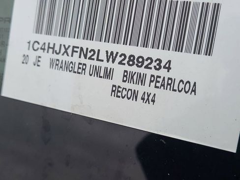 Used 2020 Jeep Wrangler Unlimited Rubicon w/ Quick Order Package 28Y Recon image 37