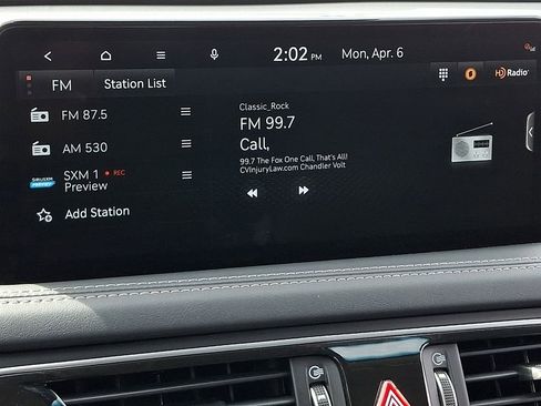 Used 2022 Genesis G70 2.0T image 17