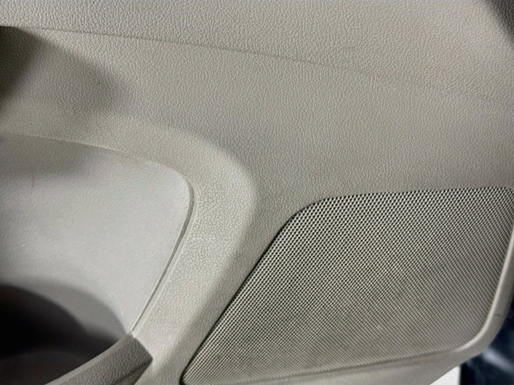 Used 2015 Honda Odyssey EX-L image 22