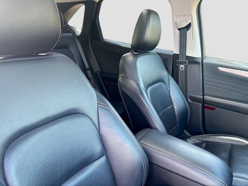 Used 2022 Ford Escape SEL w/ Technology Package FWD image 26