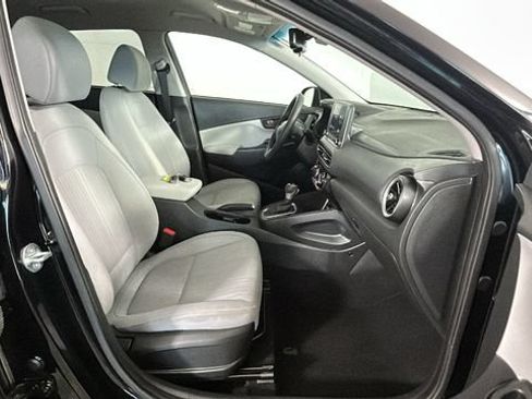 Certified 2023 Hyundai Kona SEL w/ Cargo Package AWD/4WD image 31