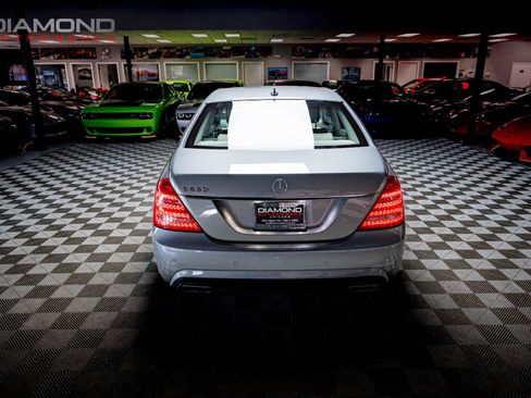Used 2011 Mercedes-Benz S 550 image 43