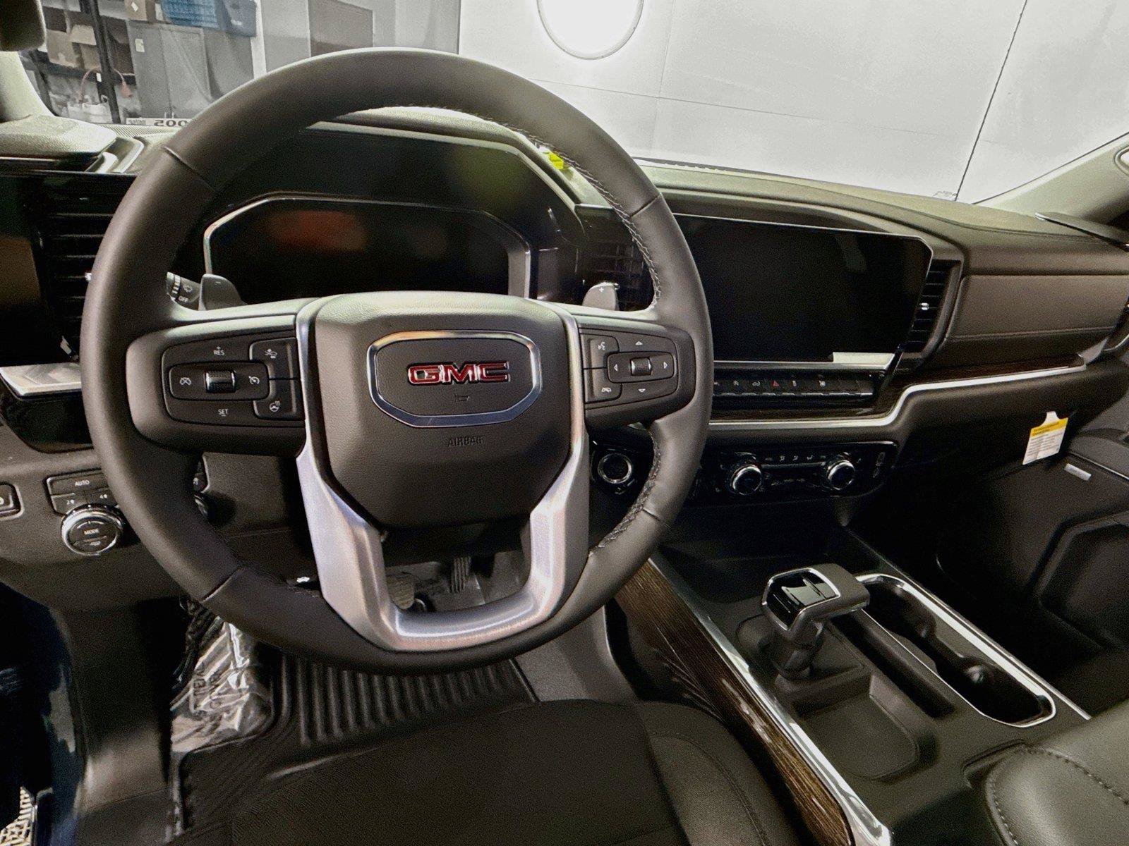 New 2026 GMC Sierra 1500 Elevation w/ Preferred Package AWD/4WD image 5