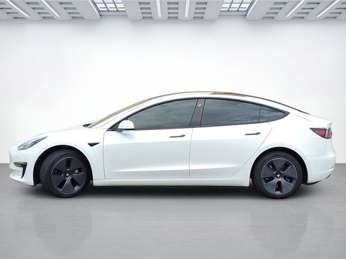 Used 2022 Tesla Model 3 Long Range AWD/4WD image 15