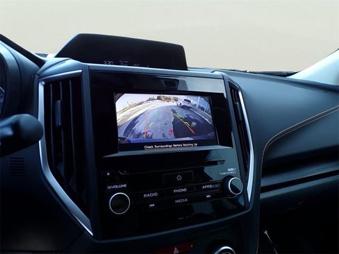 Used 2023 Subaru Crosstrek 2.0i Premium image 22