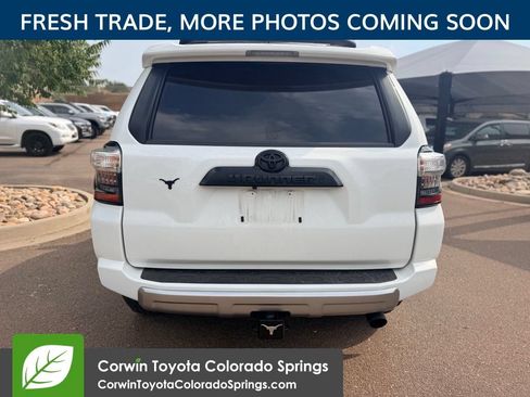 Used 2023 Toyota 4Runner TRD Off-Road Premium w/ Moonroof Package AWD/4WD image 7