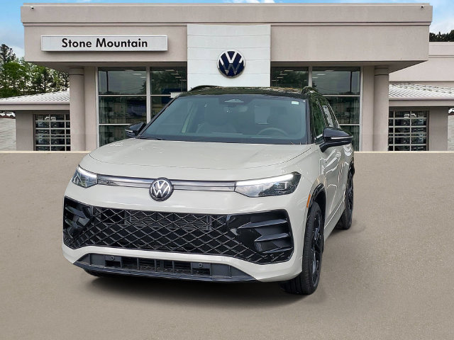 New 2026 Volkswagen Tiguan SE R-Line FWD 360° Tour