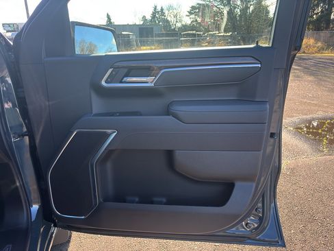 New 2026 Chevrolet Silverado 1500 LT w/ Z71 Off-Road Package image 12