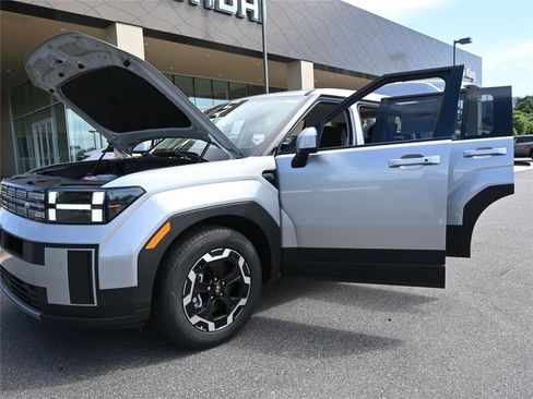 New 2026 Hyundai Santa Fe SE image 10