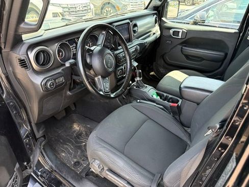 Used 2022 Jeep Gladiator Sport AWD/4WD image 18
