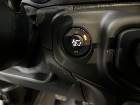 Used 2020 Jeep Wrangler Unlimited Sport S AWD/4WD image 16