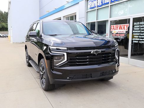 New 2026 Chevrolet Tahoe RST w/ Comfort Package AWD/4WD image 2