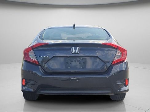 Used 2018 Honda Civic EX image 22